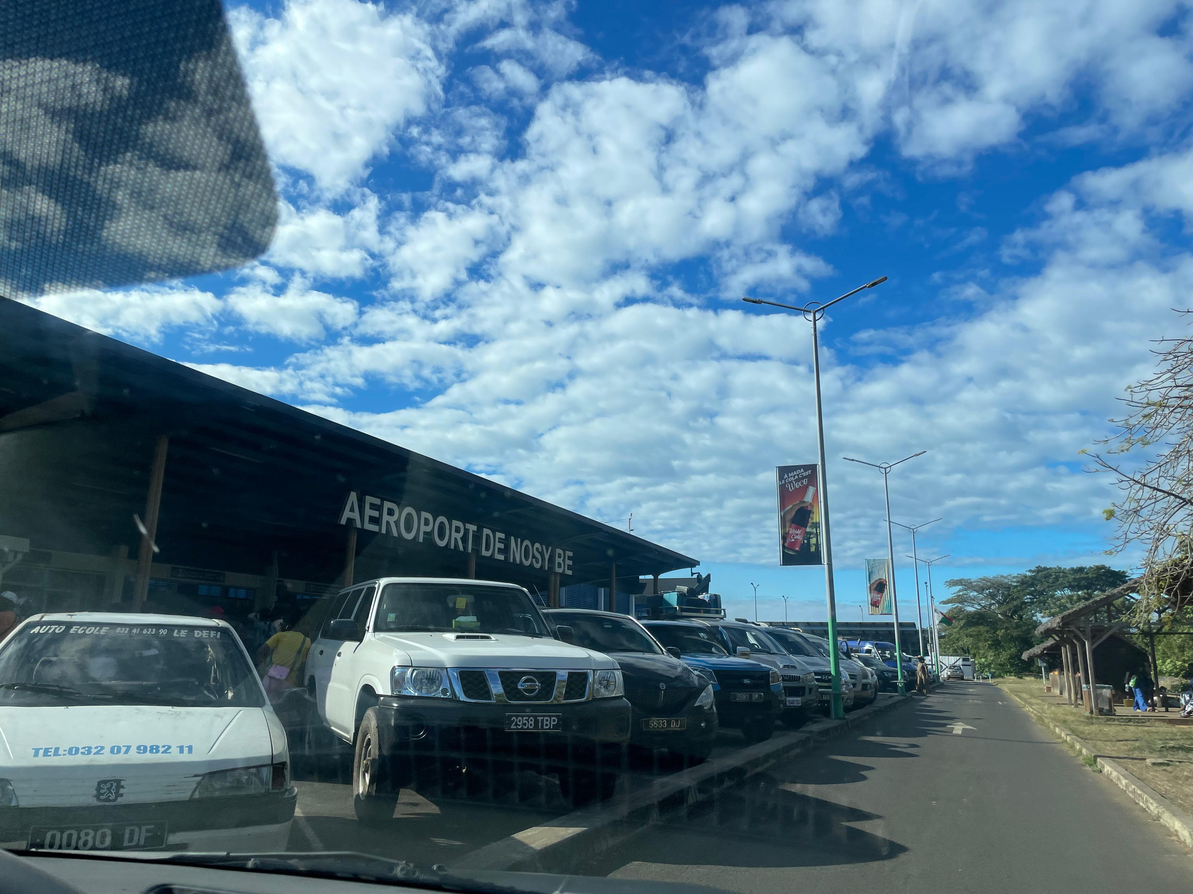Groupe touristes visite Trois Baies Diego Suarez